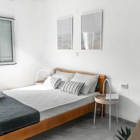 Andrikas At Xenios Avlais * Alykanas (Zakynthos)