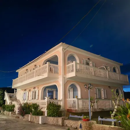 Andrikas At Xenios Avlais * Alykanas (Zakynthos)