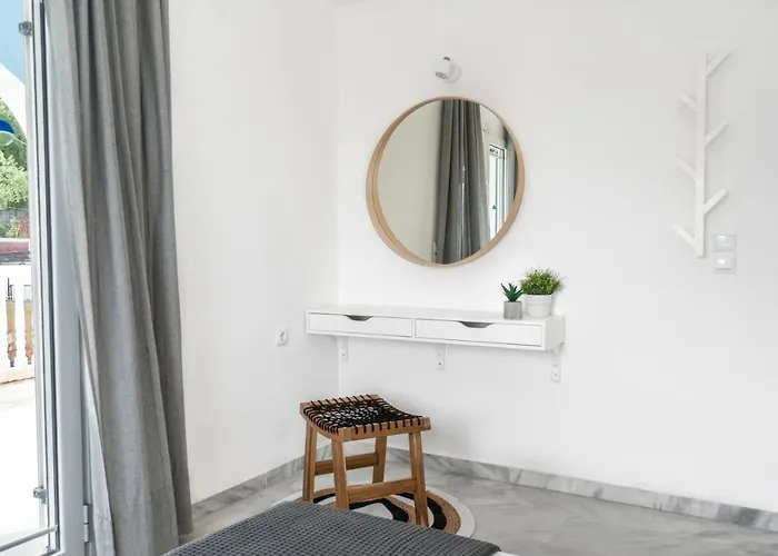 Andrikas At Xenios Avlais Alykanas (Zakynthos)